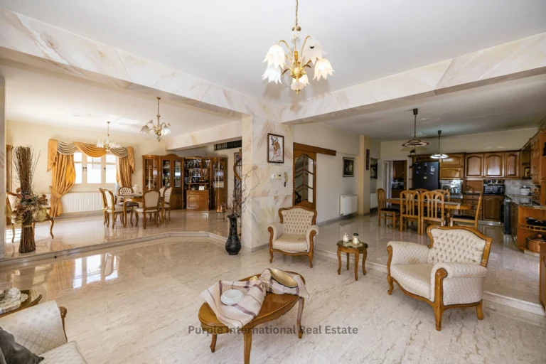 4 Bedroom House for Sale in Aradippou, Larnaca District