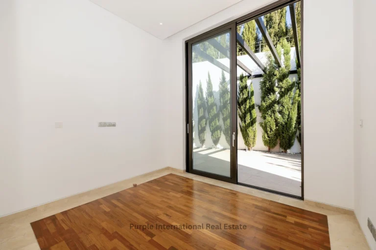 5 Bedroom House for Sale in Paphos District