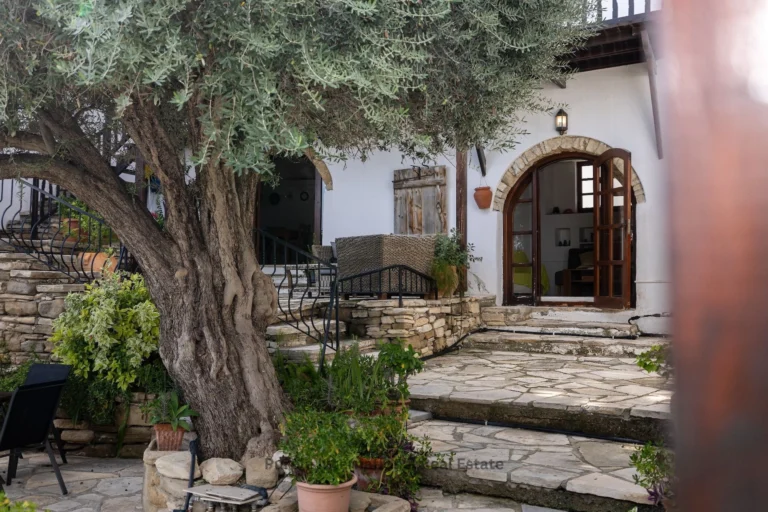 3 Bedroom House for Sale in Maroni, Larnaca District