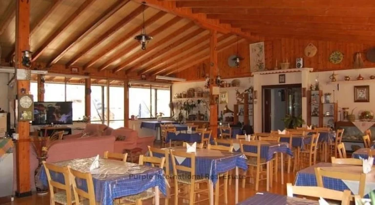 Building for Sale in Kato Platres, Limassol District