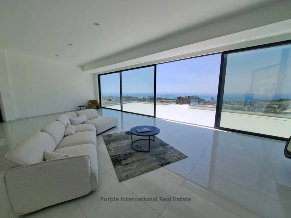 737m² House for Sale in Agios Tychonas, Limassol District