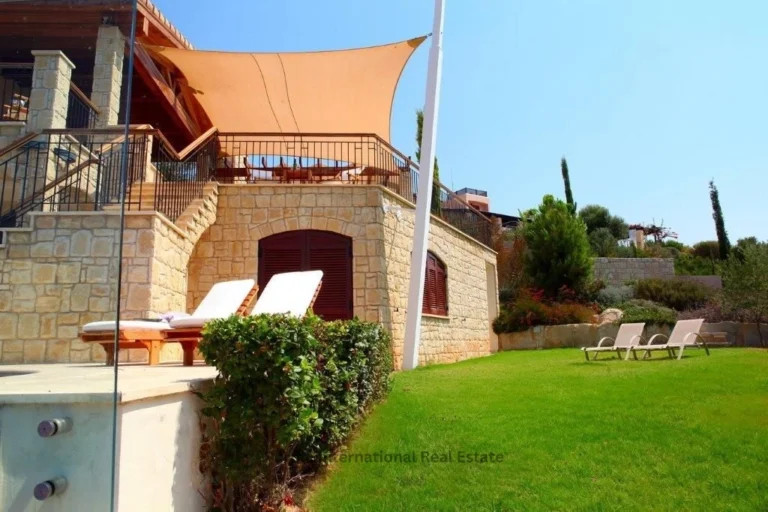 5 Bedroom House for Sale in Aphrodite Hills, Paphos District