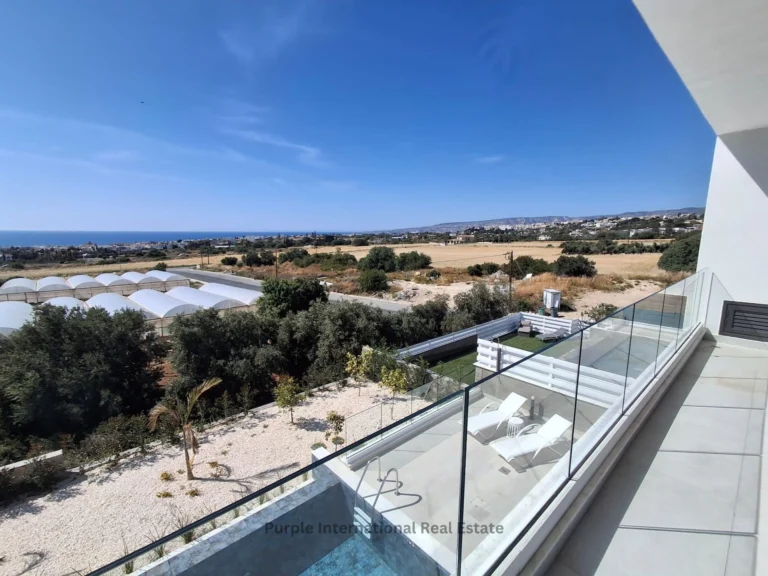 3 Bedroom House for Sale in Chlorakas, Paphos District
