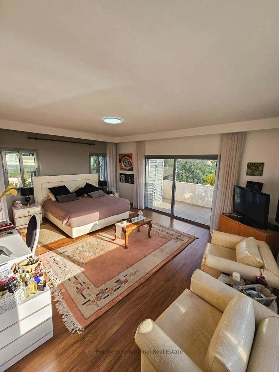 420m² House for Sale in Konia, Paphos District