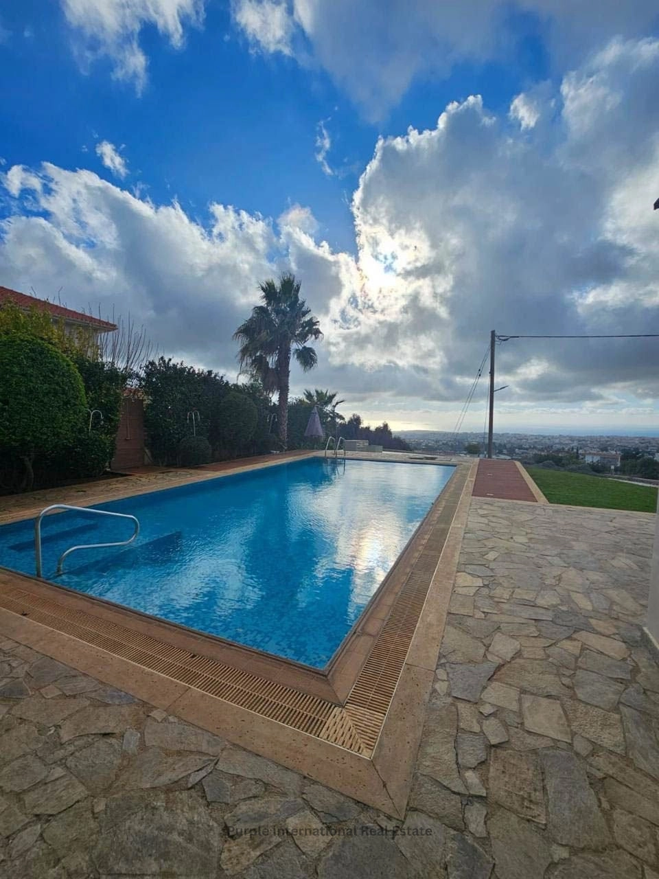 420m² House for Sale in Konia, Paphos District