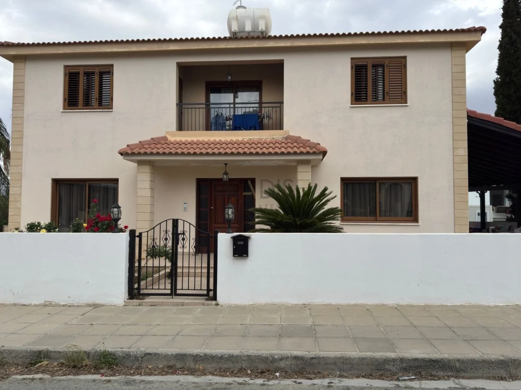 4 Bedroom House for Rent in Dali, Nicosia District