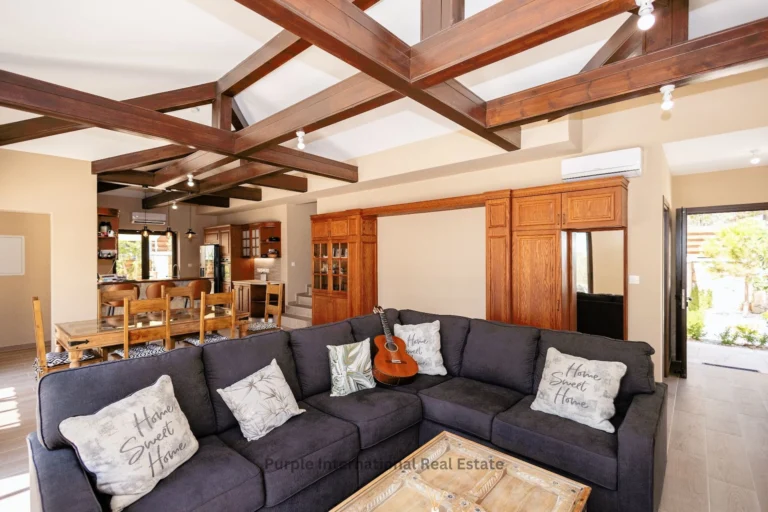 5 Bedroom House for Sale in Souni, Limassol District