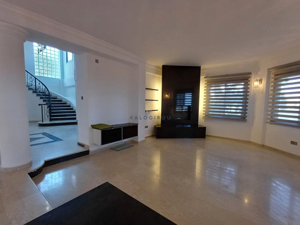 5 Bedroom House for Sale in Oroklini, Larnaca District