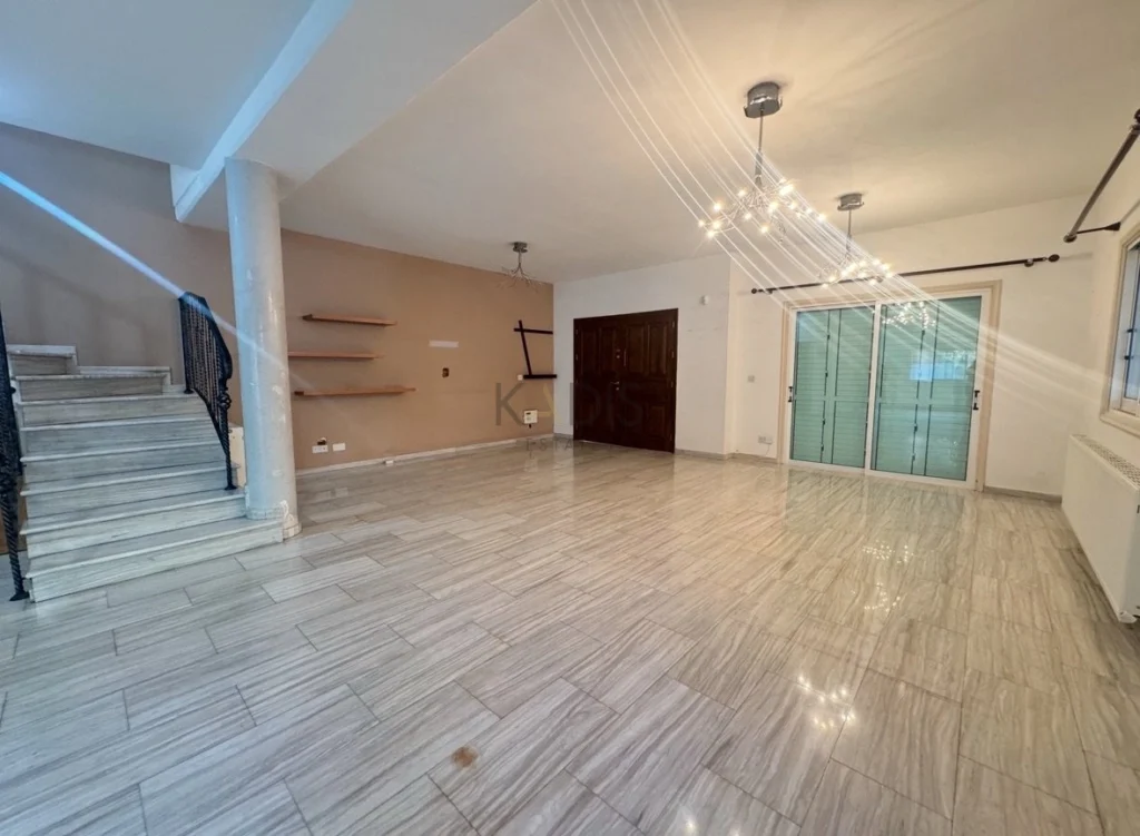 3 Bedroom House for Sale in Engomi, Nicosia District