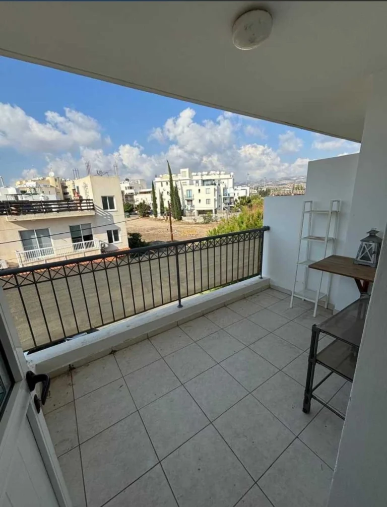 1 Bedroom Apartment for Sale in Paphos – Universal