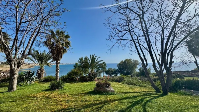 6+ Bedroom House for Sale in Chlorakas, Paphos District