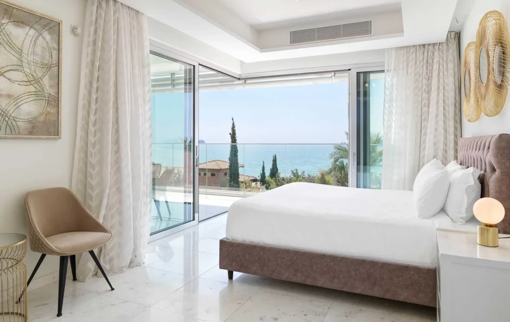 2 Bedroom Apartment for Rent in Parekklisia Tourist Area, Limassol District