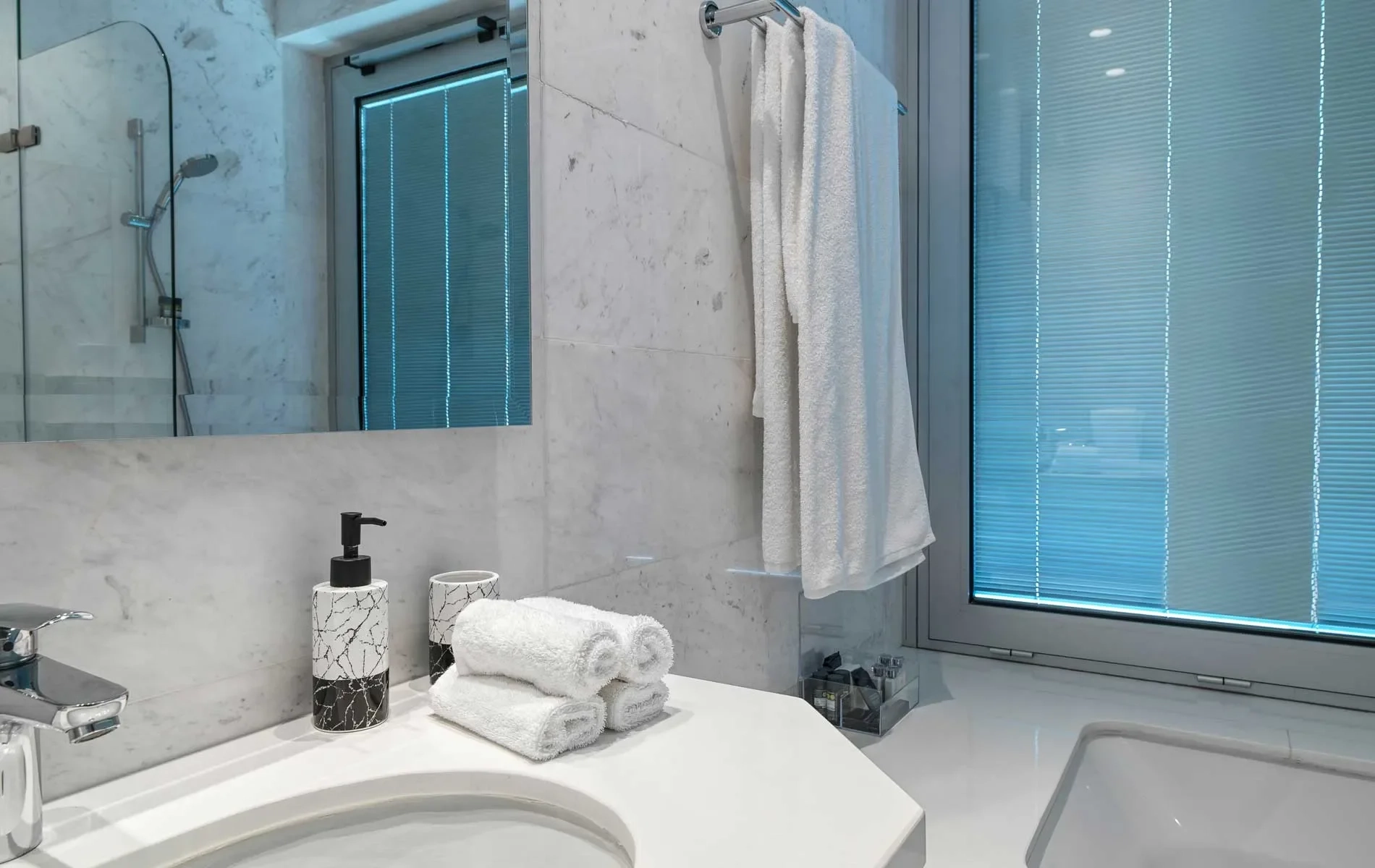 2 Bedroom Apartment for Rent in Parekklisia Tourist Area, Limassol District