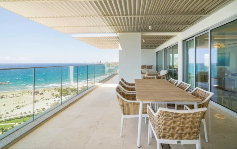 4 Bedroom Apartment for Rent in Parekklisia Tourist Area, Limassol District
