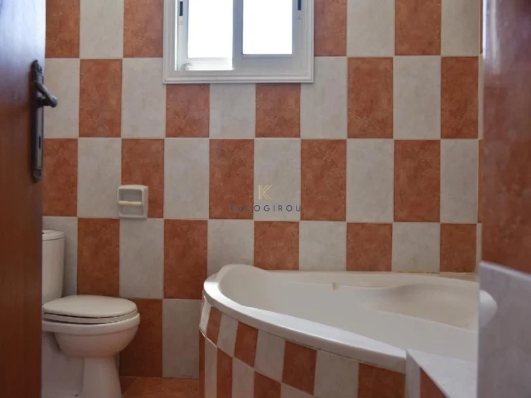 3 Bedroom Apartment for Sale in Larnaca District