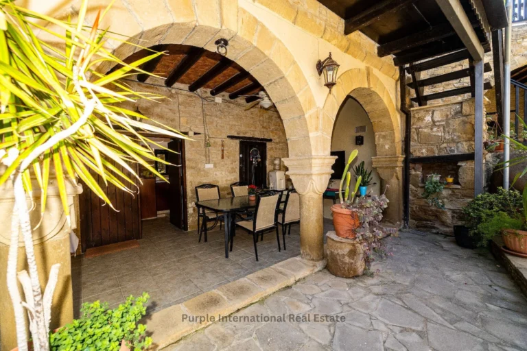 3 Bedroom House for Sale in Tochni, Larnaca District