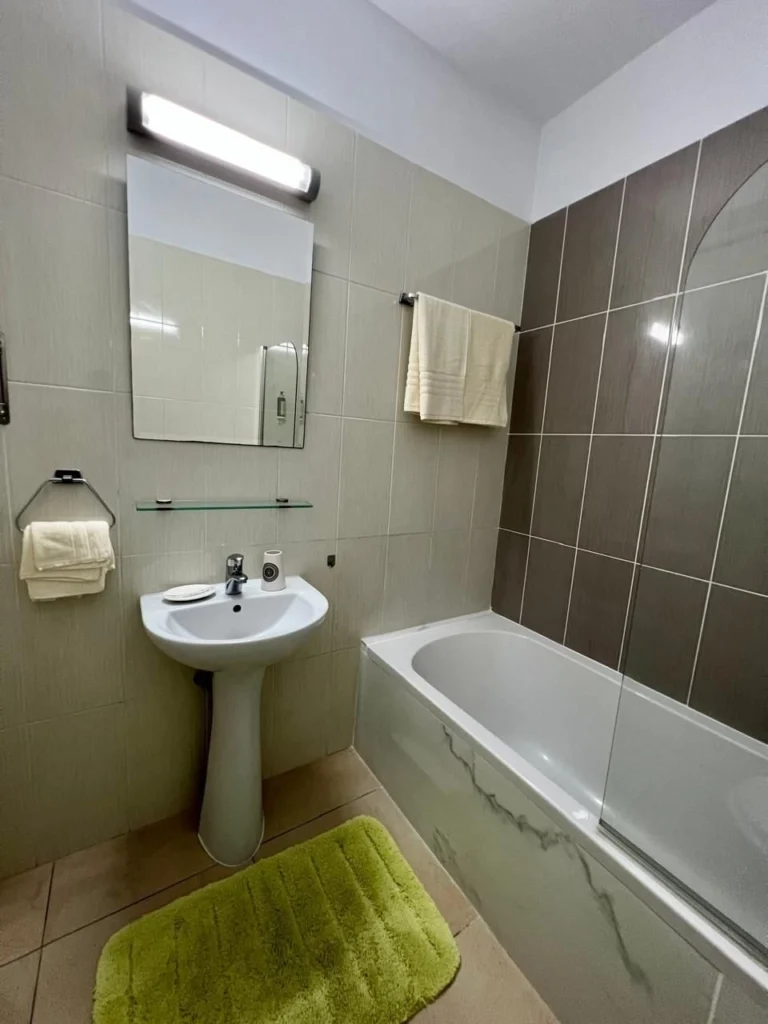 2 Bedroom Apartment for Sale in Paphos – Universal