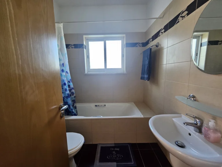 3 Bedroom House for Sale in Paphos – Universal