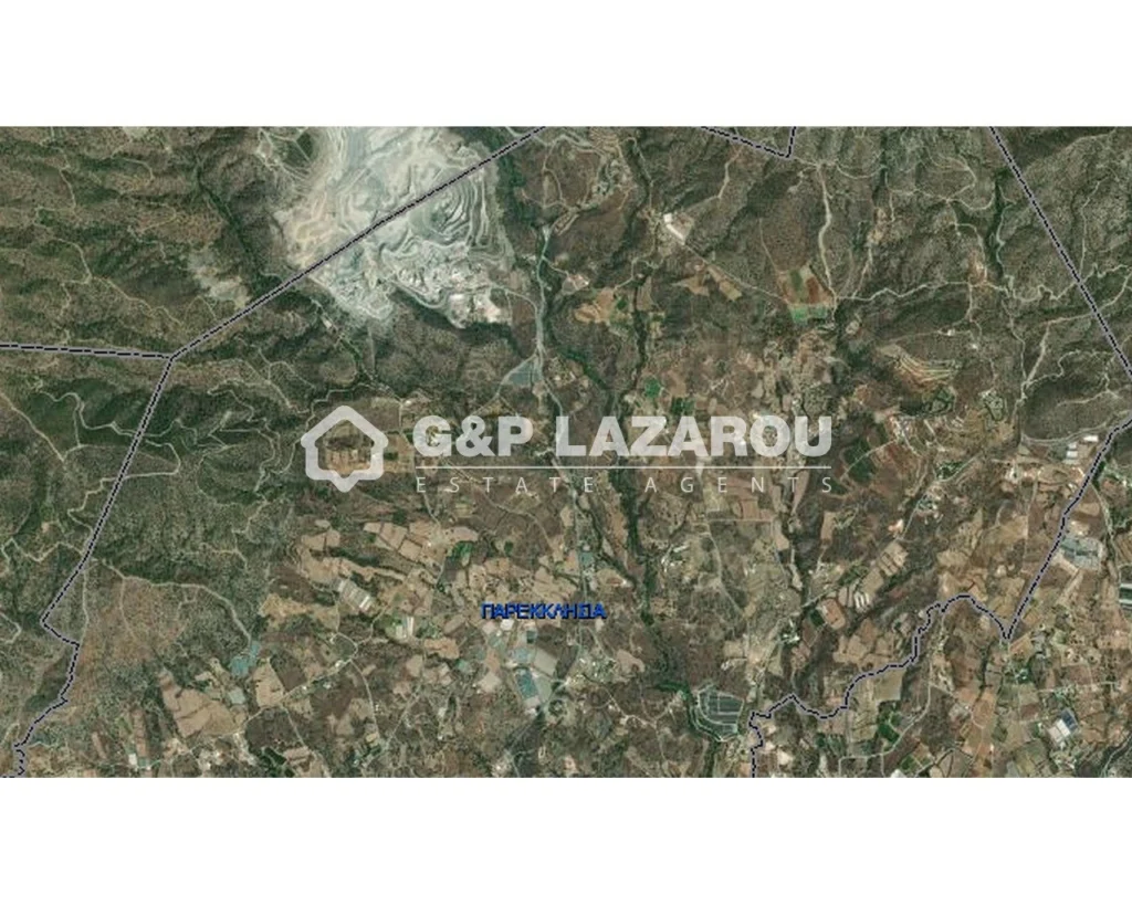 6,824m² Plot for Sale in Parekklisia, Limassol District