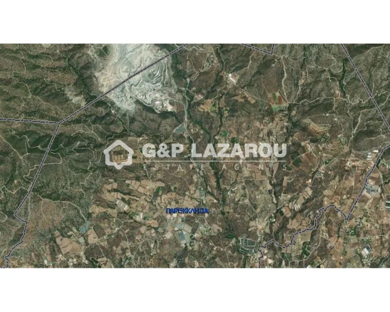 6,824m² Plot for Sale in Parekklisia, Limassol District