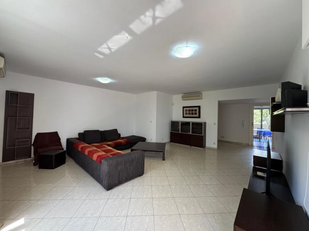 3 Bedroom Apartment for Rent in Limassol – Neapolis