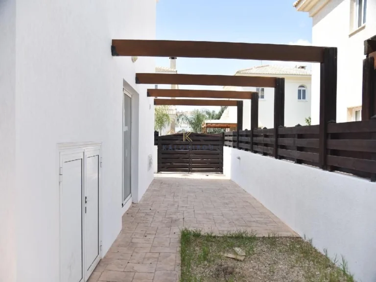 3 Bedroom House for Sale in Kapparis, Famagusta District