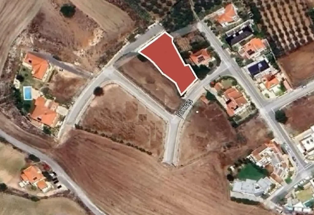 598m² Plot for Sale in Pano Deftera, Nicosia District