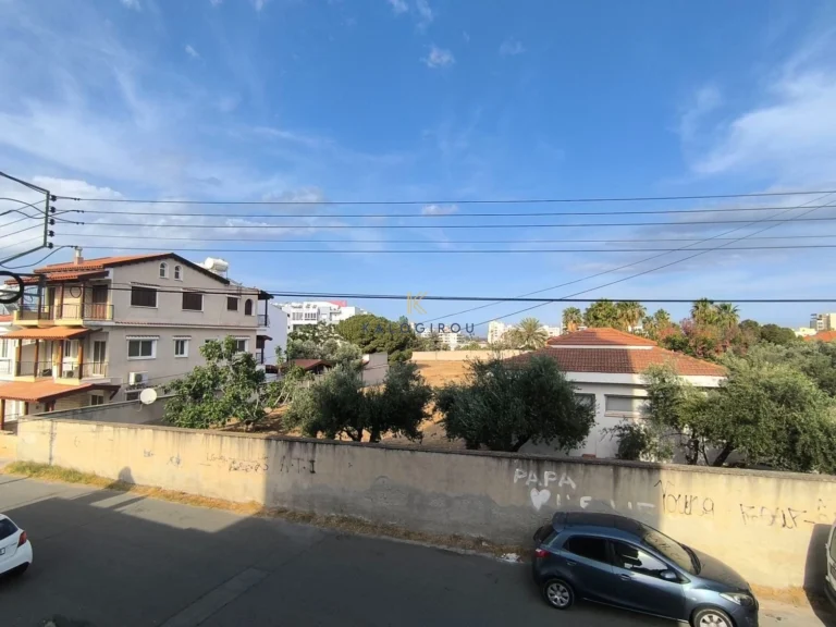 2 Bedroom Apartment for Sale in Larnaca – Chrysopolitissa
