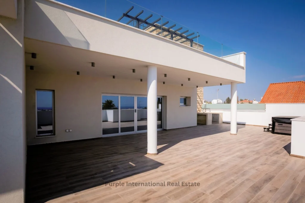 2 Bedroom Apartment for Sale in Germasogeia, Limassol District