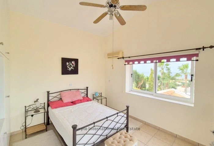 3 Bedroom House for Sale in Sea Caves, Paphos District