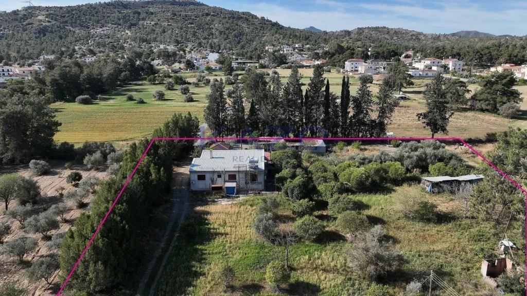 6,948m² Plot for Sale in Psevdas, Larnaca District