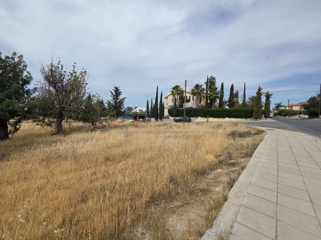 782m² Plot for Sale in Ypsonas, Limassol District