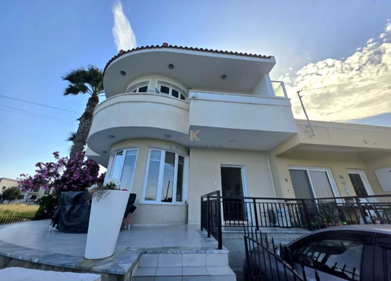 3 Bedroom Apartment for Sale in Larnaca District