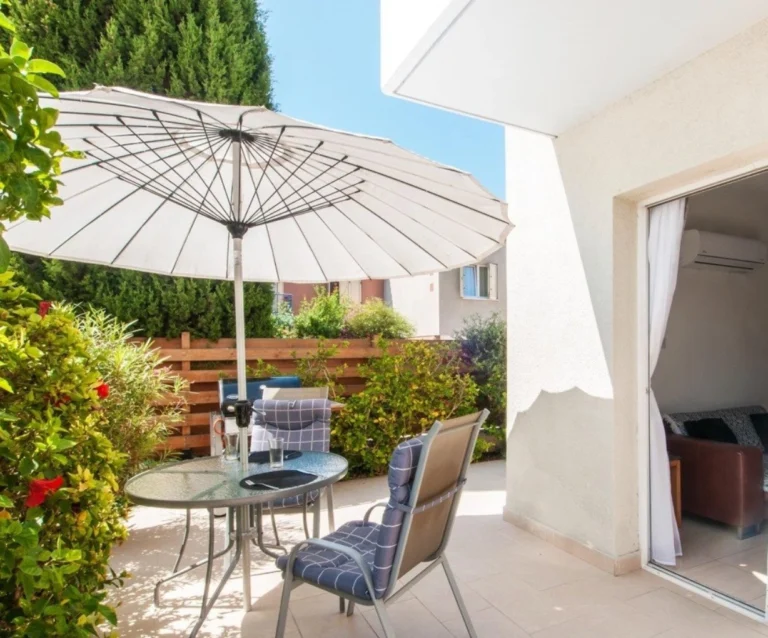 3 Bedroom House for Sale in Paphos – Universal