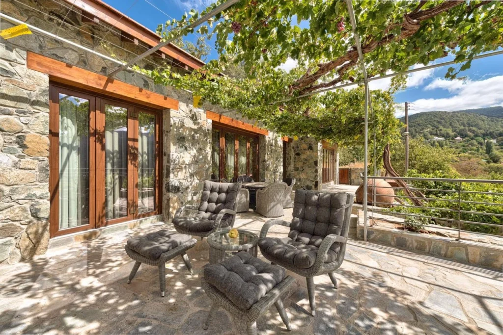 2 Bedroom House for Sale in Prodromos, Limassol District