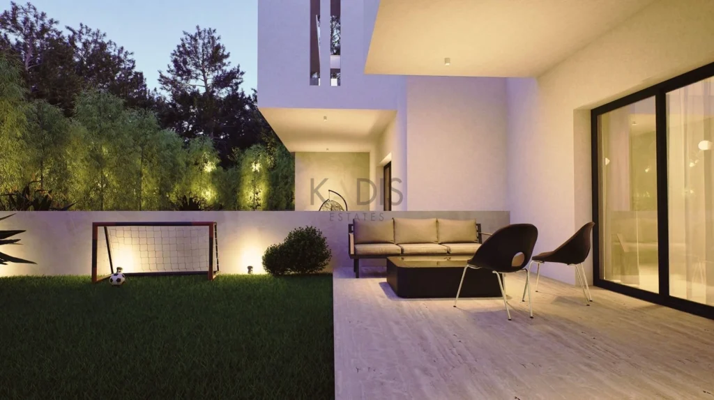 3 Bedroom House for Sale in Strovolos, Nicosia District