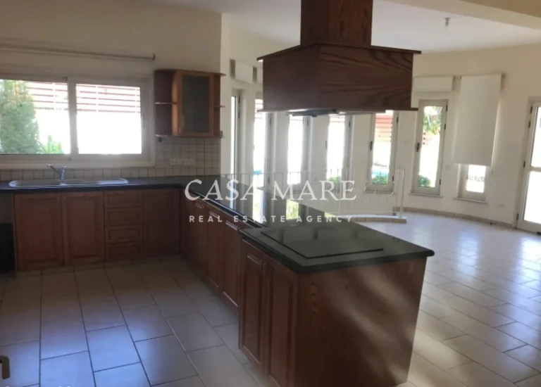 5 Bedroom House for Rent in Aglantzia, Nicosia District