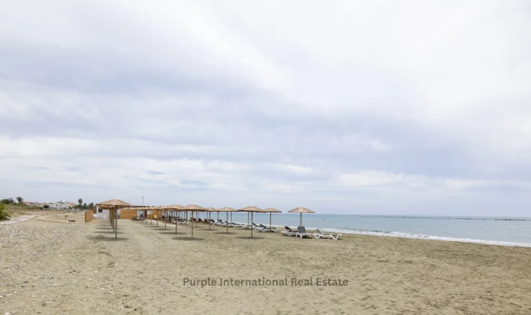 2 Bedroom House for Sale in Pervolia Larnacas