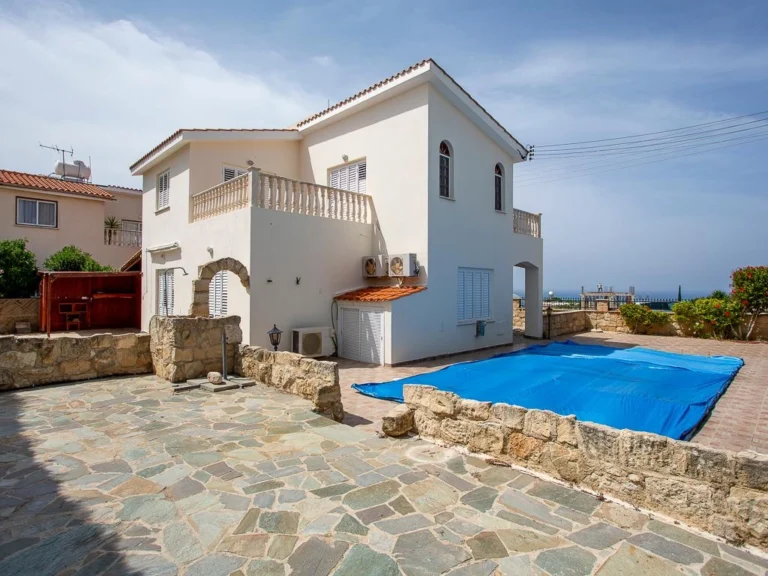 Cheap Houses and Villas for Sale Paphos up to 300000 euro