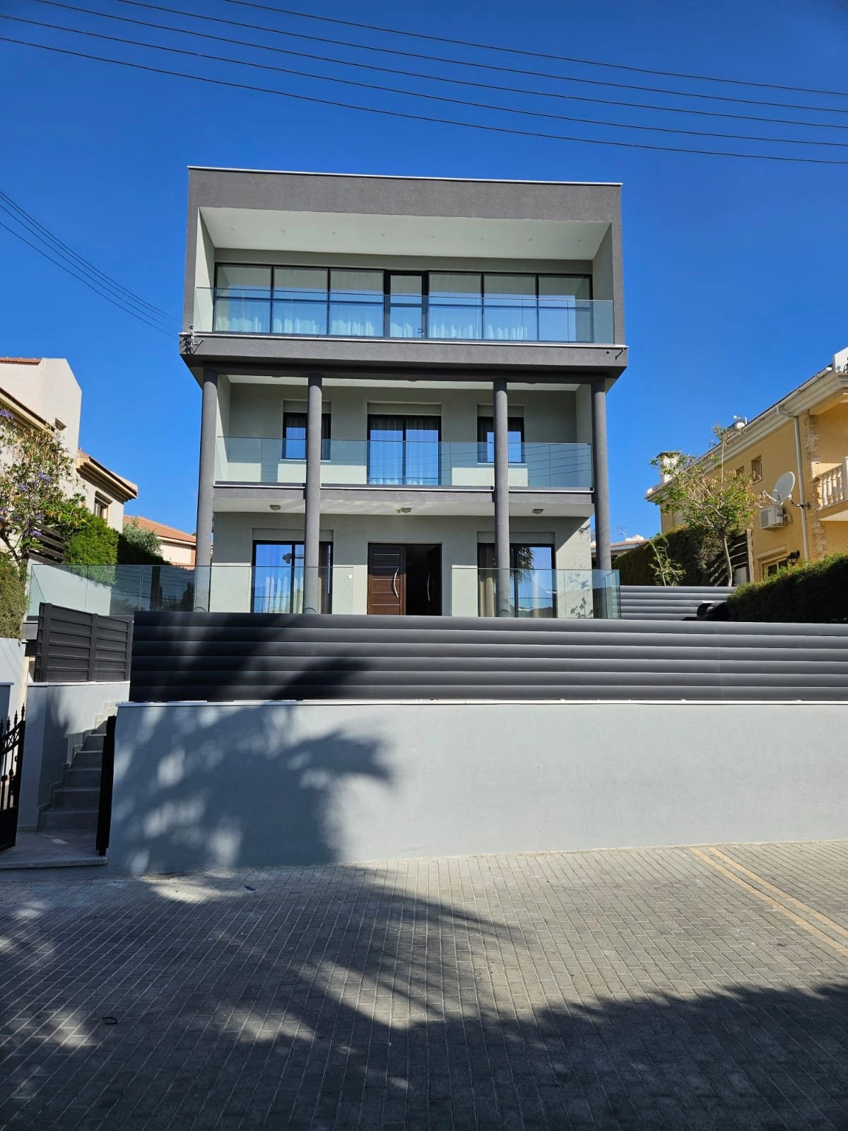 6+ Bedroom House for Rent in Potamos Germasogeias, Limassol District