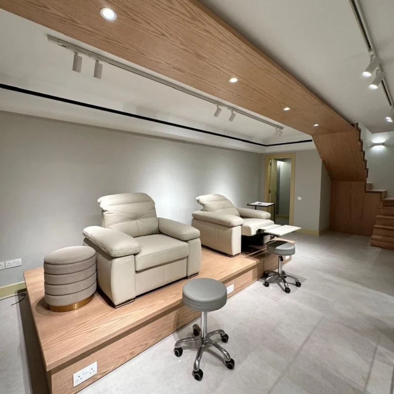 150m² Office for Sale in Germasogeia, Limassol District