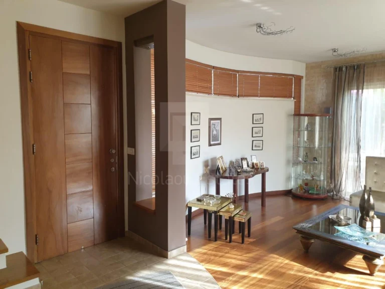 5 Bedroom House for Sale in Limassol – Agios Athanasios