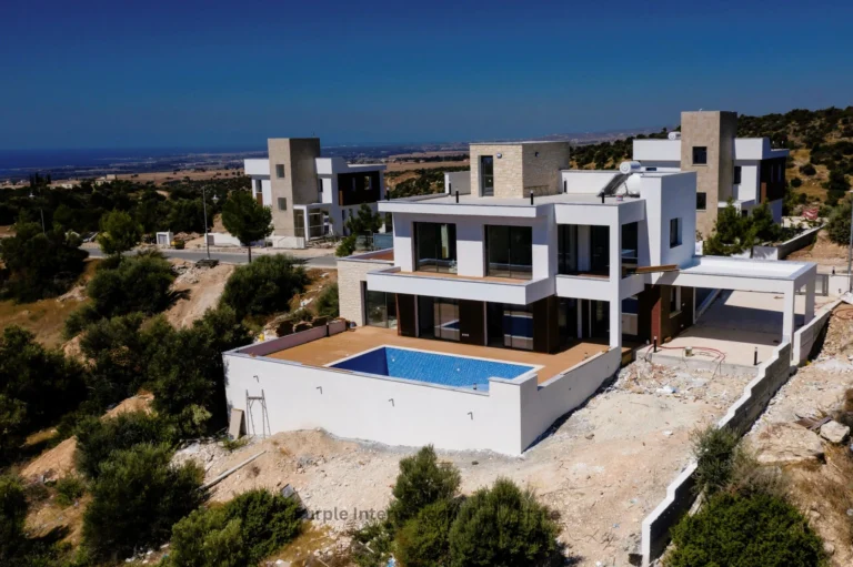 5 Bedroom House for Sale in Secret Valley, Paphos District