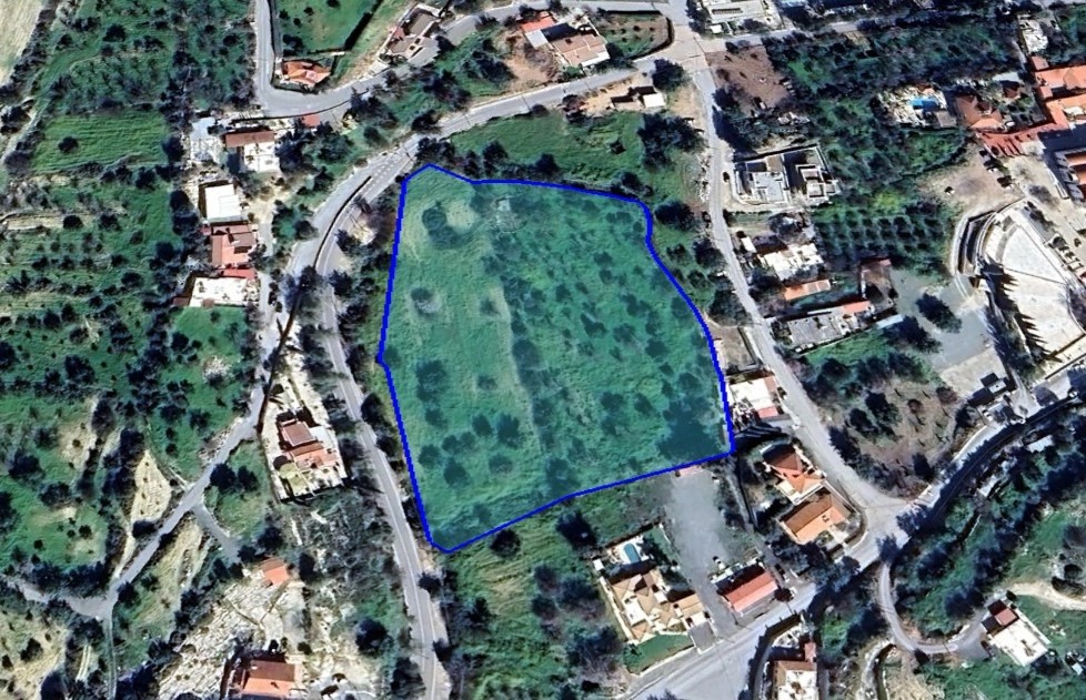 13,345m² Plot for Sale in Apesia, Limassol District