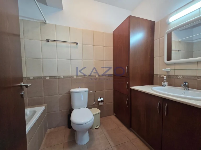 100m² Office for Rent in Limassol District