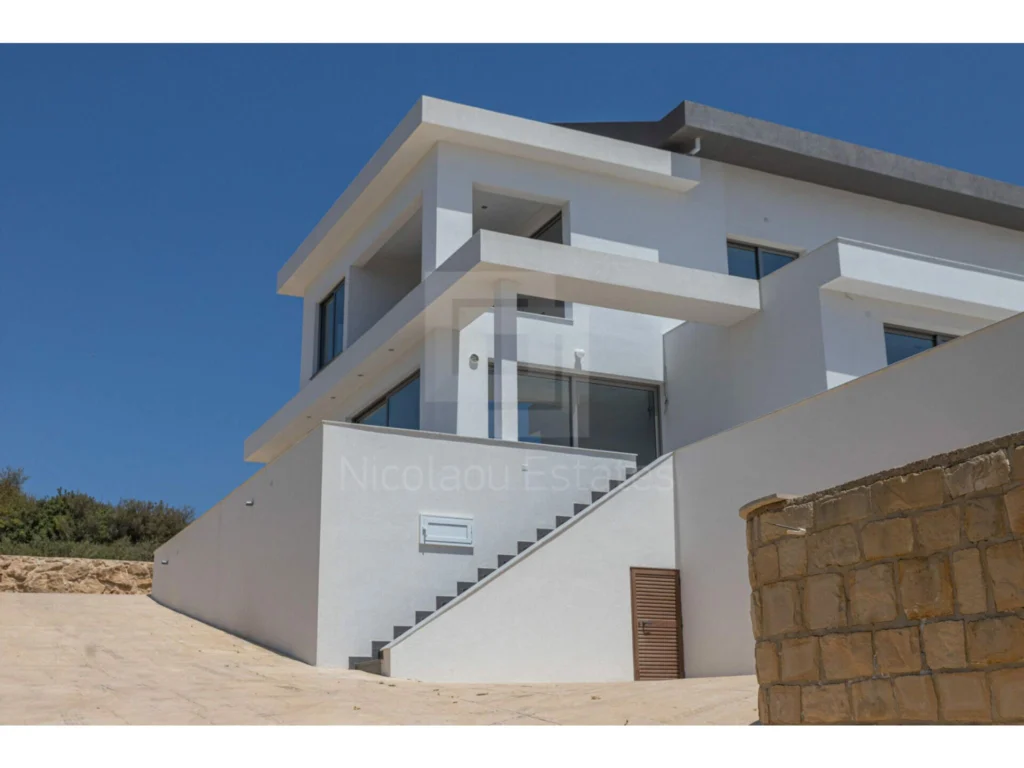 4 Bedroom House for Sale in Tala, Paphos District