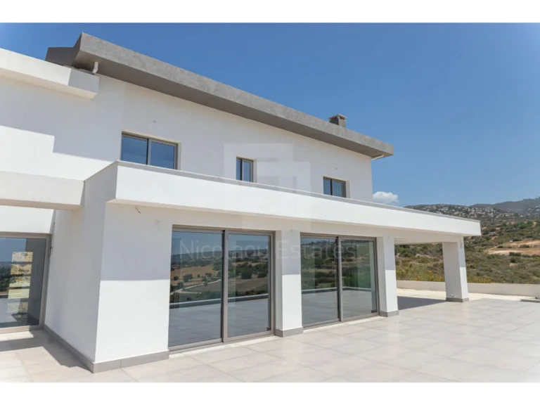 4 Bedroom House for Sale in Tala, Paphos District