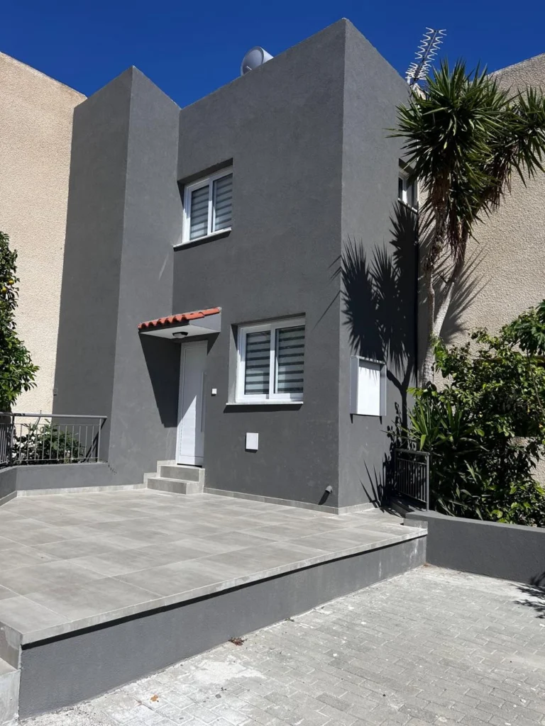 4 Bedroom House for Sale in Agios Tychonas, Limassol District