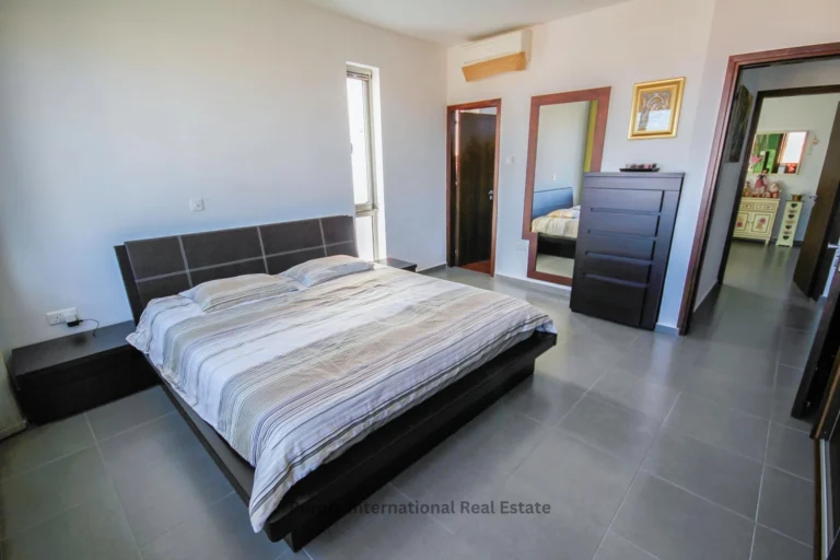 4 Bedroom House for Sale in Tersefanou, Larnaca District