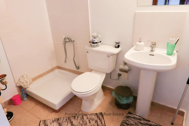 5 Bedroom House for Sale in Paralimni, Famagusta District